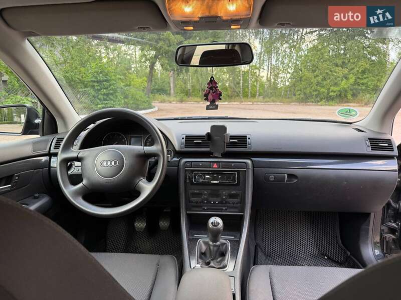 Седан Audi A4 2001 в Житомире