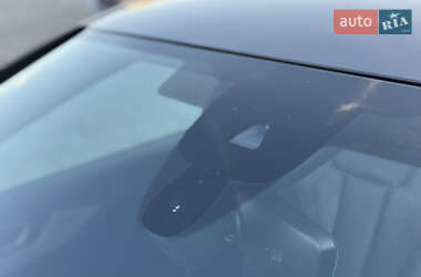 Седан Audi A4 2016 в 