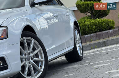 Седан Audi A4 2015 в 