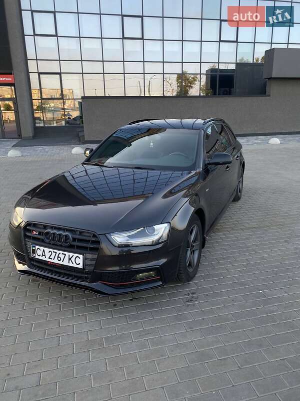 Універсал Audi A4 2013 в Черкасах