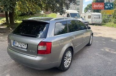Универсал Audi A4 2003 в 