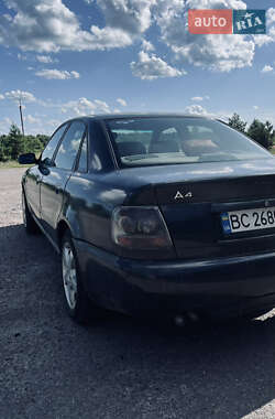 Седан Audi A4 1999 в 