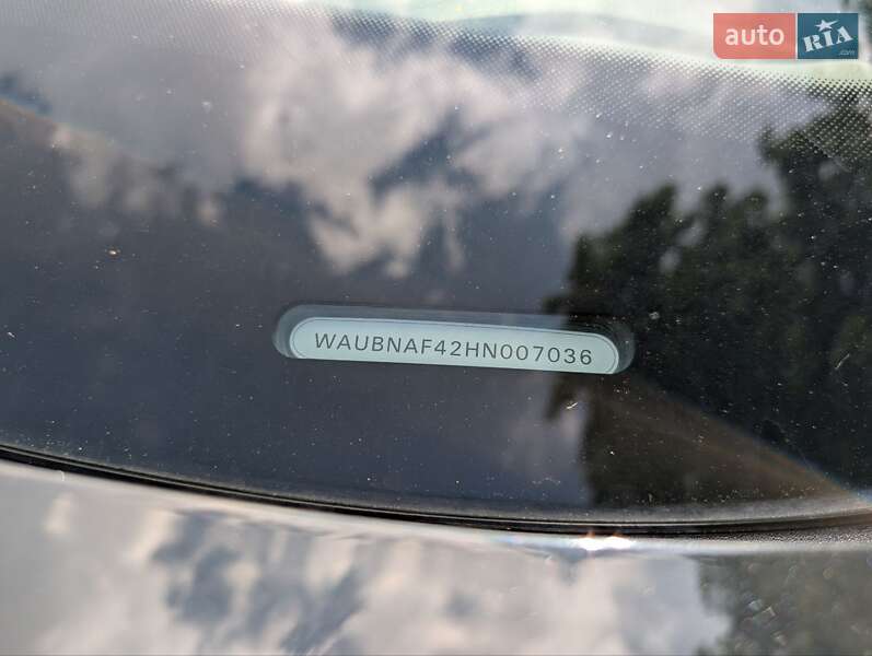 Седан Audi A4 2016 в Сумах