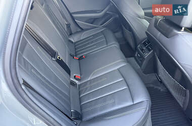 Седан Audi A4 2023 в 