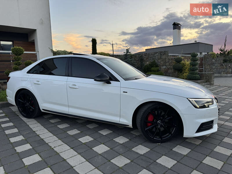 Седан Audi A4 2018 в Стрию