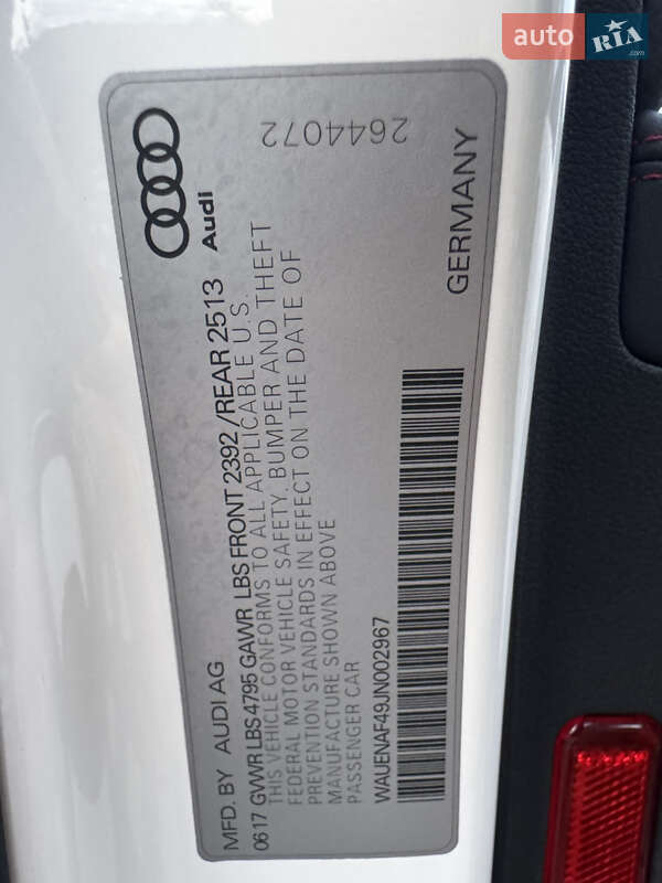 Седан Audi A4 2018 в Стрию