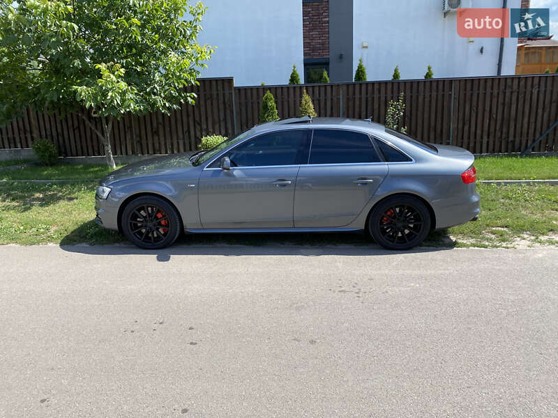 Седан Audi A4 2015 в Києві