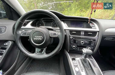 Седан Audi A4 2015 в 