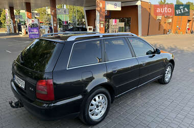 Универсал Audi A4 1998 в 