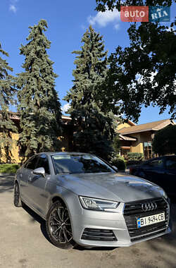 Седан Audi A4 2015 в 