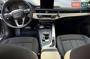Седан Audi A4 2015 в 