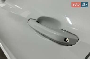 Седан Audi A4 2020 в 