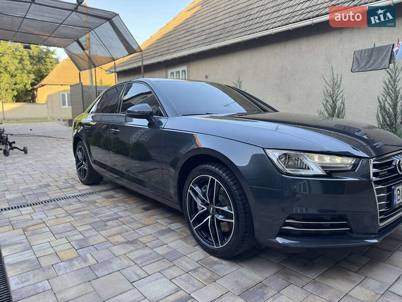 Audi A4 2016
