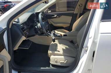 Седан Audi A4 2017 в 
