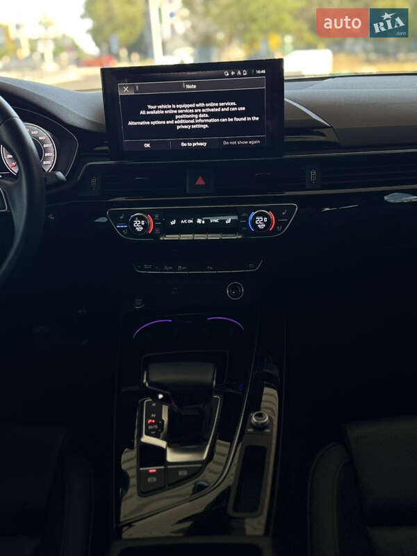 Седан Audi A4 2020 в Николаеве