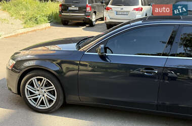 Седан Audi A4 2012 в 
