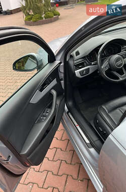 Седан Audi A4 2018 в 