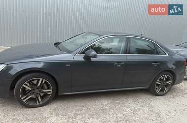 Седан Audi A4 2016 в 