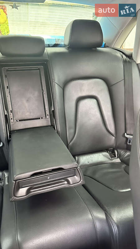 Седан Audi A4 2013 в Трускавці