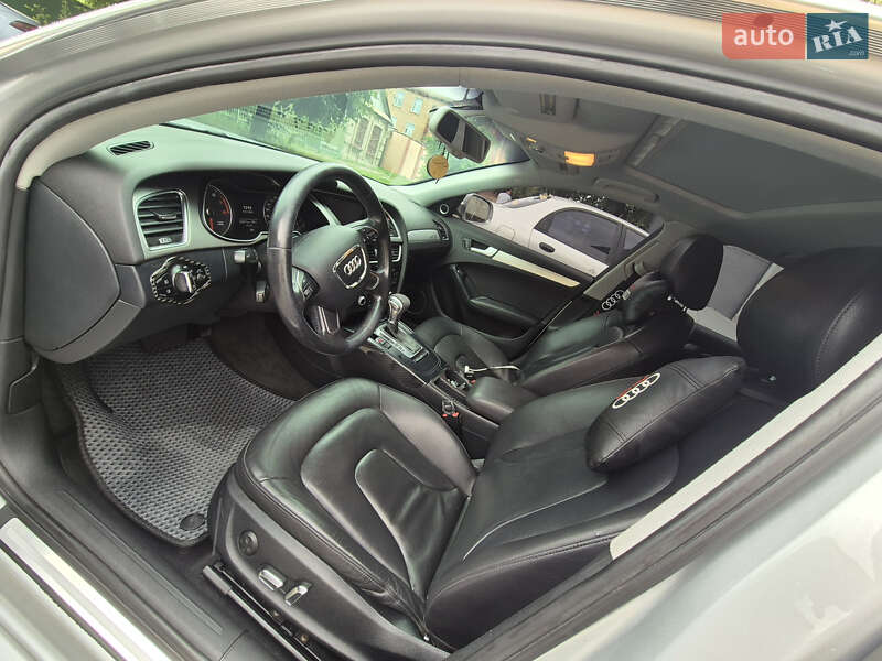 Седан Audi A4 2013 в Бердичеве