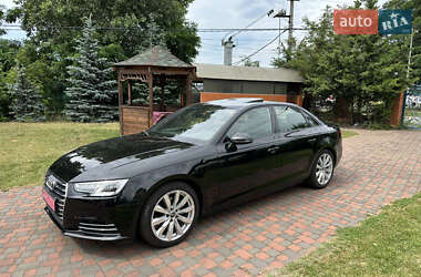 Седан Audi A4 2017 в 