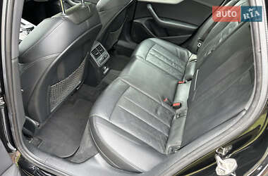 Седан Audi A4 2017 в 