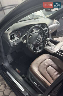 Седан Audi A4 2013 в 