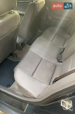 Седан Audi A4 2003 в 