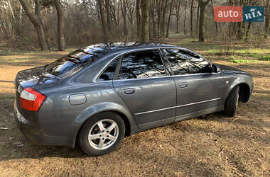 Седан Audi A4 2003 в 