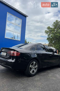 Седан Audi A4 2010 в 