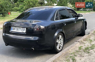 Седан Audi A4 2001 в 