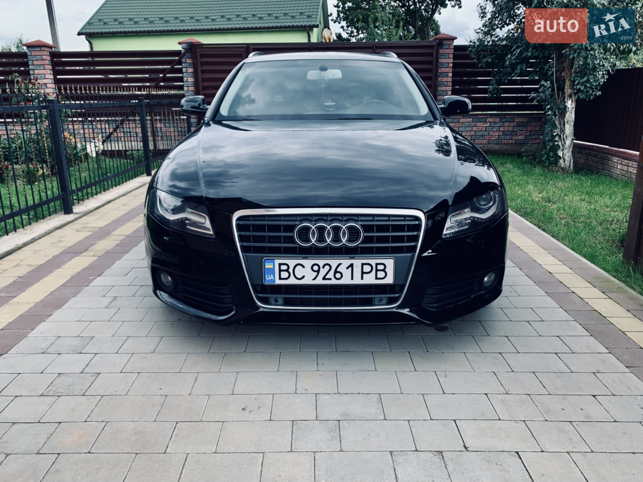 2010 Audi A4 - мініатюра 29