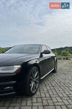 Седан Audi A4 2016 в 