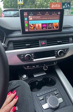 Универсал Audi A4 2018 в 