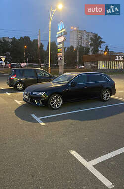 Универсал Audi A4 2018 в 