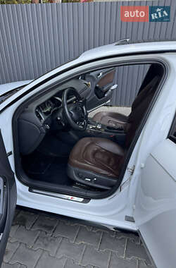Седан Audi A4 2013 в 