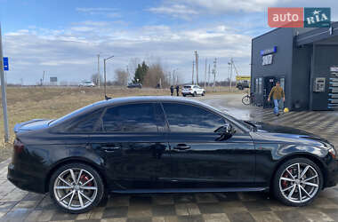 Седан Audi A4 2015 в 