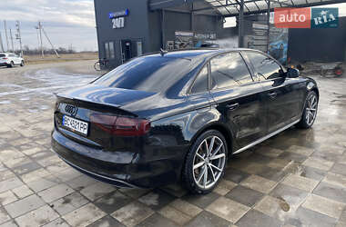 Седан Audi A4 2015 в 