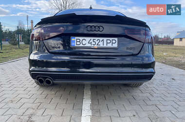 Седан Audi A4 2015 в 