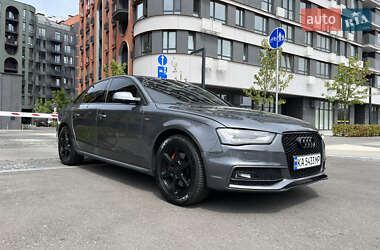 Седан Audi A4 2014 в 