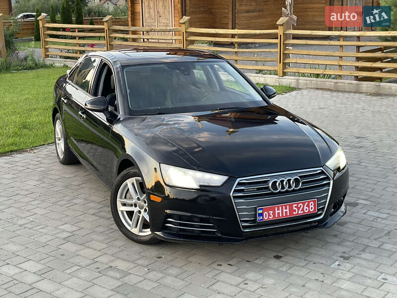 Седан Audi A4 2017 в Луцке