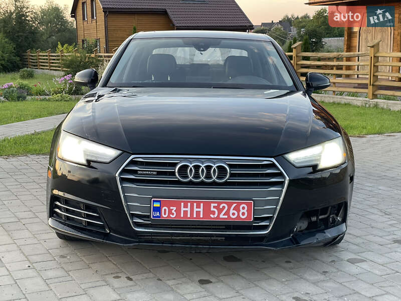 Седан Audi A4 2017 в Луцке