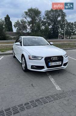 Седан Audi A4 2015 в 