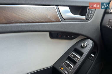 Седан Audi A4 2012 в 