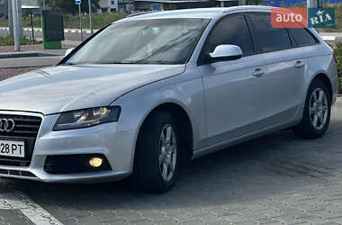 Универсал Audi A4 2011 в 