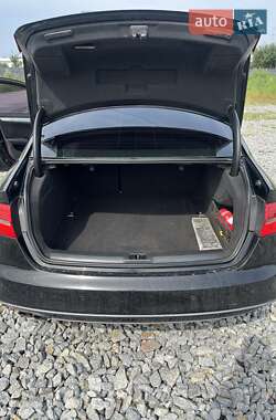 Универсал Audi A4 2014 в 