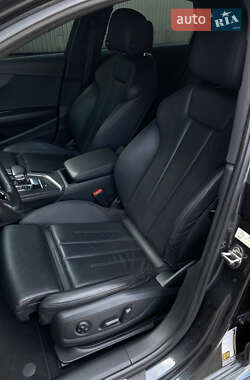 Седан Audi A4 2017 в 