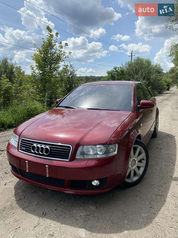 Седан Audi A4 2002 в 
