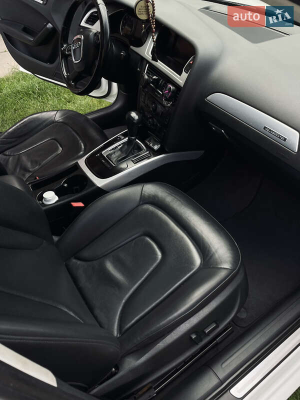 Седан Audi A4 2011 в Трускавце