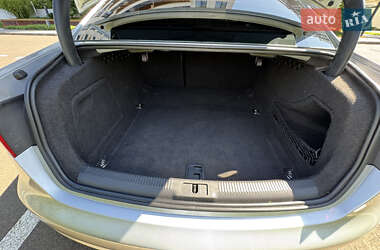 Седан Audi A4 2012 в 